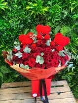 Red rose bear bouquet